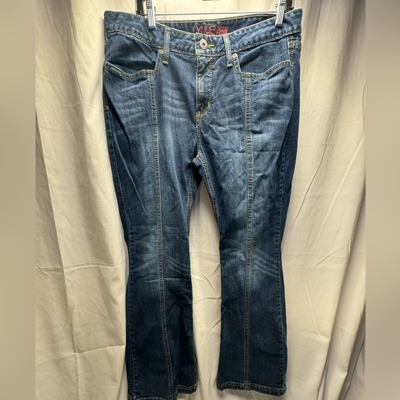 Excellent Condition, Cinch Lyndon Jeans 32/13 R.  Trouser style, fit and flare. - Picture 1 of 4